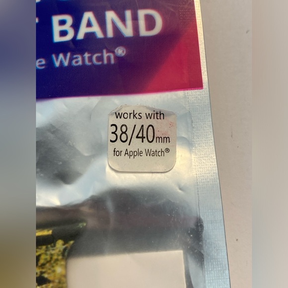 Silicone Sports Band For Apple Watch 38/40mm, Snowflake Pattern - Picture 3 of 7